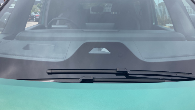 Volkswagen ID. Buzz 210kW Style Pro 86kWh 5dr LWB Auto [7St/Design+] Electric Estate - Image 37